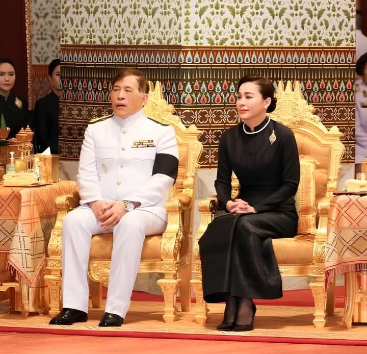 ในหลวง พระราชินี ทรงบำเพ็ญพระราชกุศล ในการพระราชพิธีสงกรานต์ พุทธศักราช 2569