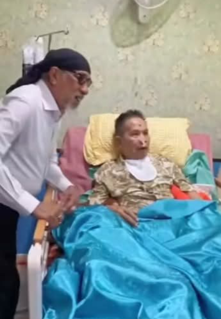 เปิดภาพล่าสุด เด๋อ ดอกสะเดา วัย 75 ปี หลังถั่วแระเข้าเยี่ยม เผยอาการป่วย